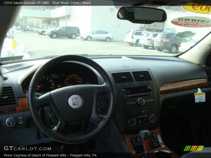 Silver Moss Green / Black 2009 Saturn Outlook XR AWD