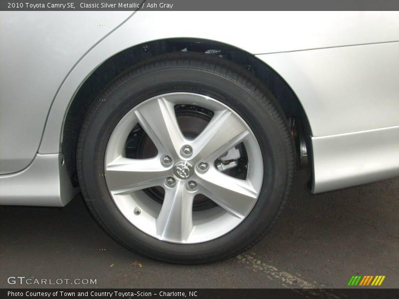 Classic Silver Metallic / Ash Gray 2010 Toyota Camry SE