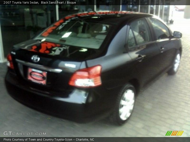 Black Sand Pearl / Bisque 2007 Toyota Yaris Sedan