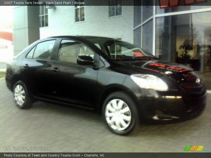 Black Sand Pearl / Bisque 2007 Toyota Yaris Sedan