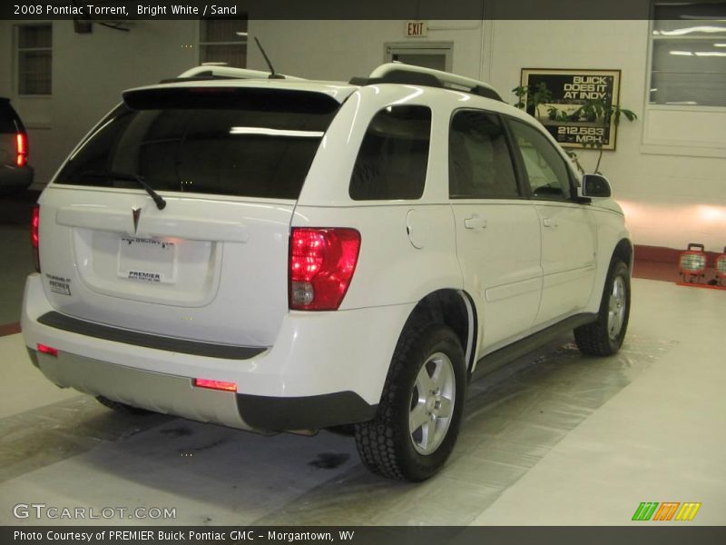 Bright White / Sand 2008 Pontiac Torrent