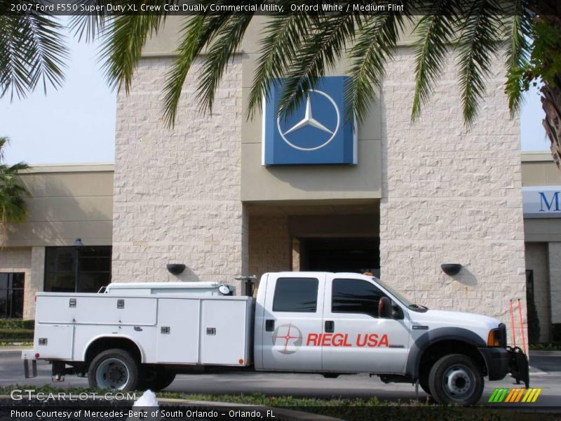 Oxford White / Medium Flint 2007 Ford F550 Super Duty XL Crew Cab Dually Commercial Utility
