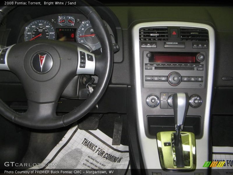 Bright White / Sand 2008 Pontiac Torrent