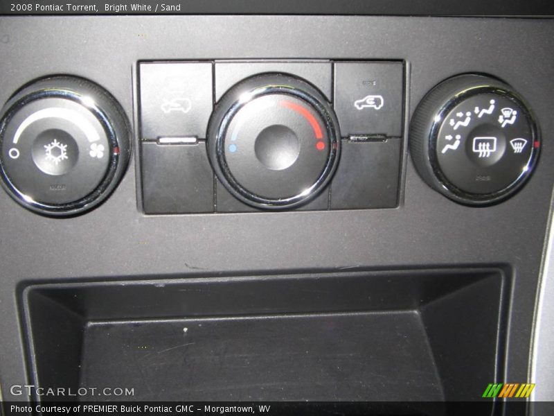 Bright White / Sand 2008 Pontiac Torrent