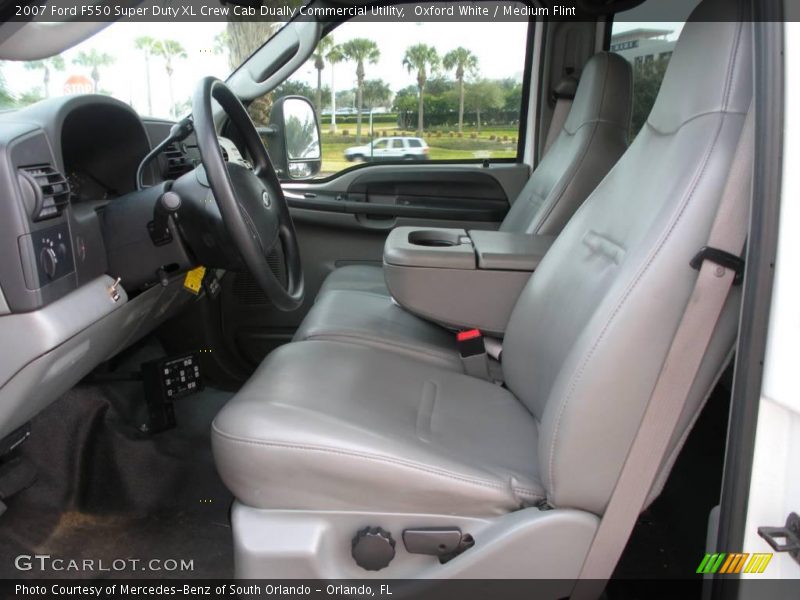 Oxford White / Medium Flint 2007 Ford F550 Super Duty XL Crew Cab Dually Commercial Utility