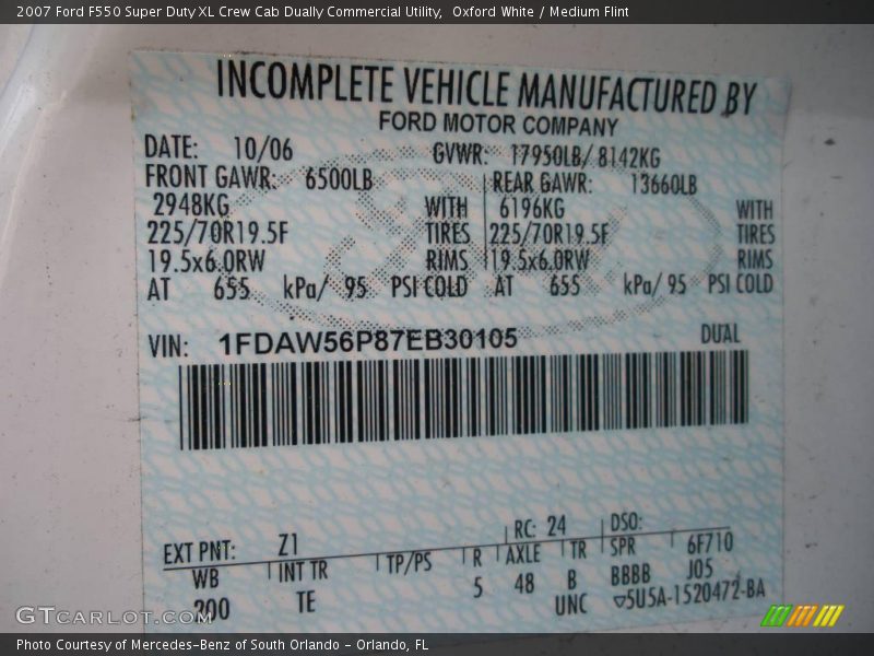 Oxford White / Medium Flint 2007 Ford F550 Super Duty XL Crew Cab Dually Commercial Utility