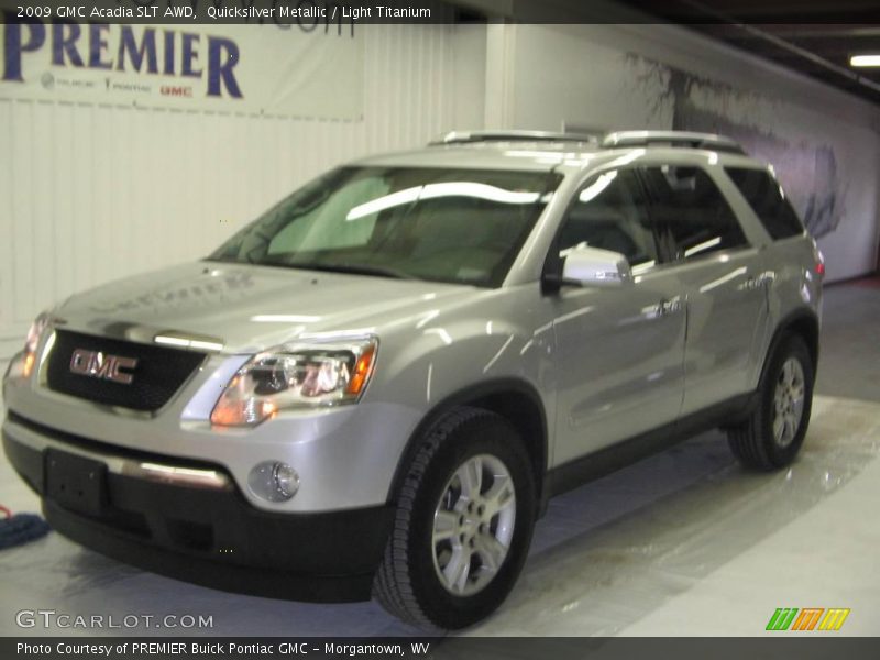 Quicksilver Metallic / Light Titanium 2009 GMC Acadia SLT AWD