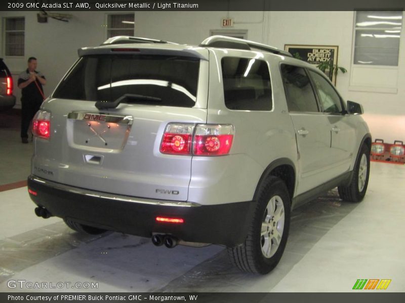 Quicksilver Metallic / Light Titanium 2009 GMC Acadia SLT AWD