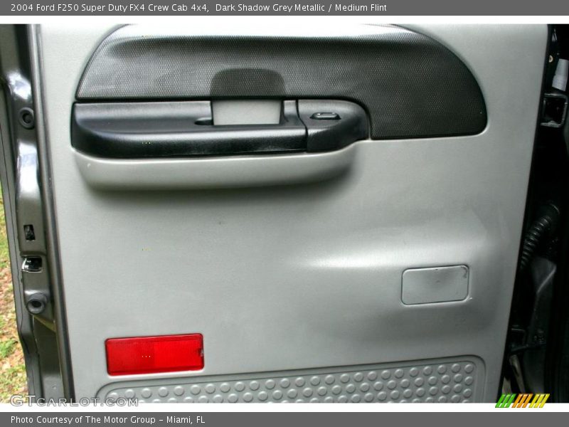 Dark Shadow Grey Metallic / Medium Flint 2004 Ford F250 Super Duty FX4 Crew Cab 4x4