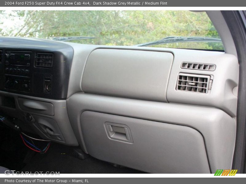 Dark Shadow Grey Metallic / Medium Flint 2004 Ford F250 Super Duty FX4 Crew Cab 4x4