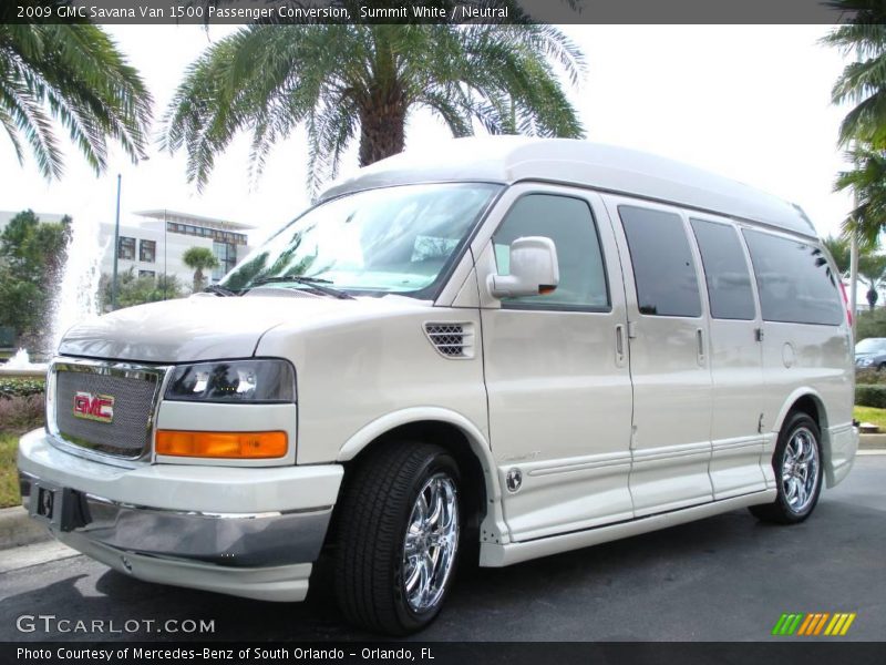 Summit White / Neutral 2009 GMC Savana Van 1500 Passenger Conversion