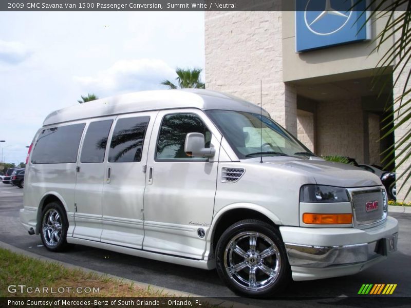 Summit White / Neutral 2009 GMC Savana Van 1500 Passenger Conversion