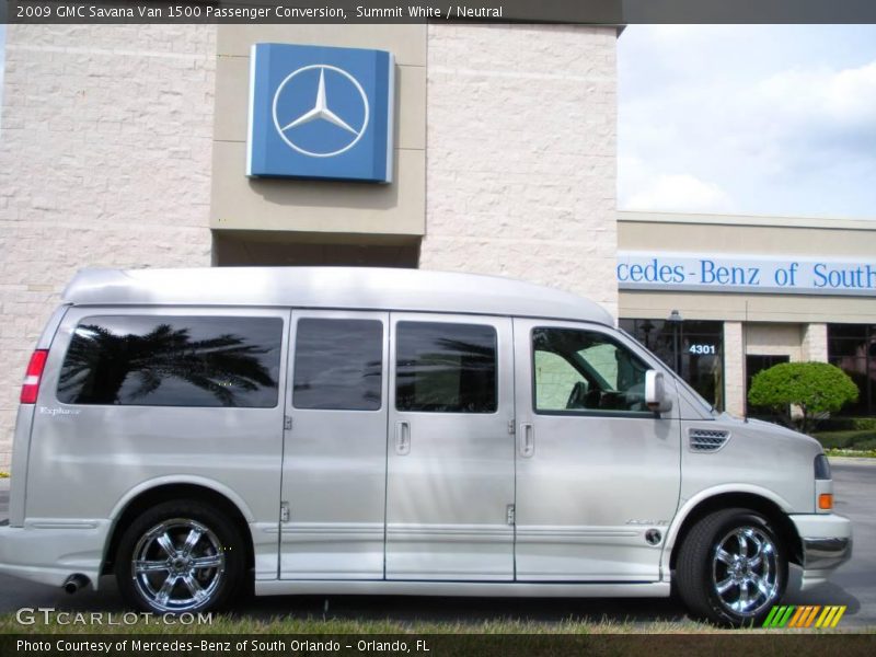 Summit White / Neutral 2009 GMC Savana Van 1500 Passenger Conversion
