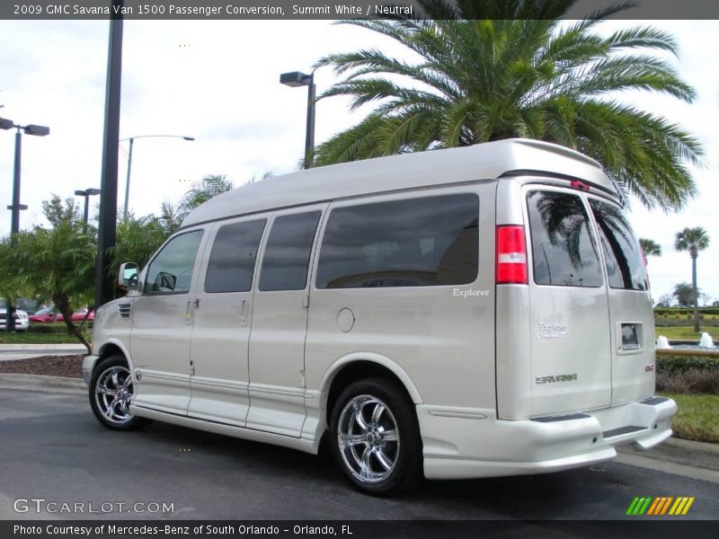 Summit White / Neutral 2009 GMC Savana Van 1500 Passenger Conversion