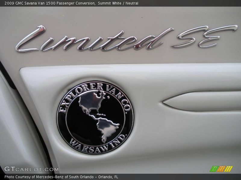 Summit White / Neutral 2009 GMC Savana Van 1500 Passenger Conversion