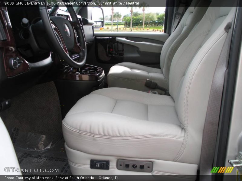 Summit White / Neutral 2009 GMC Savana Van 1500 Passenger Conversion