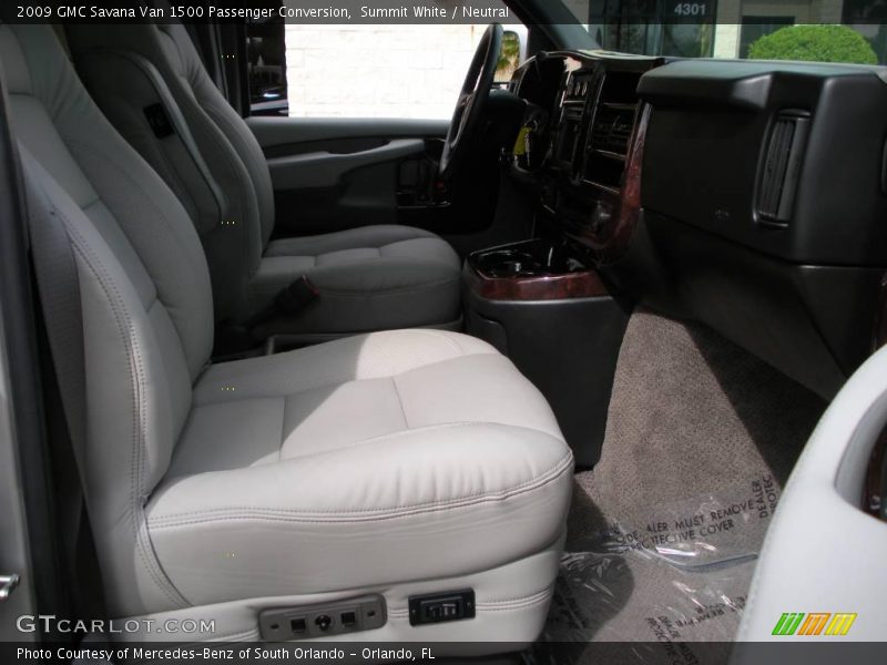 Summit White / Neutral 2009 GMC Savana Van 1500 Passenger Conversion