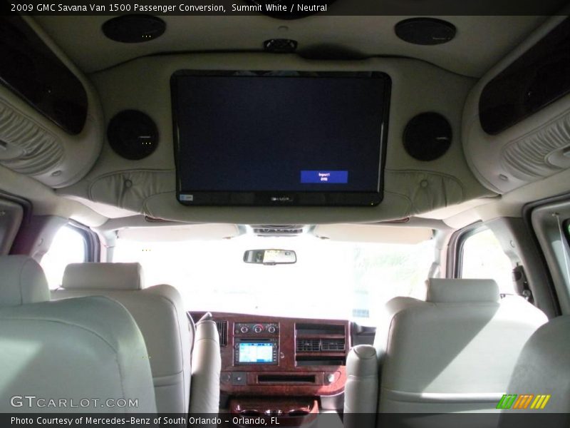 Summit White / Neutral 2009 GMC Savana Van 1500 Passenger Conversion