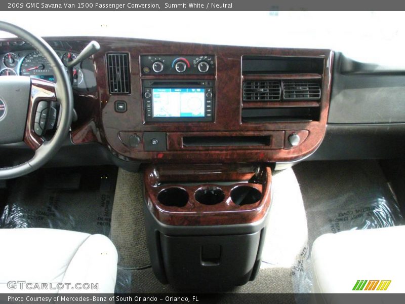 Summit White / Neutral 2009 GMC Savana Van 1500 Passenger Conversion