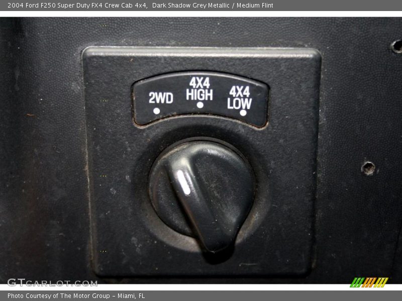 Dark Shadow Grey Metallic / Medium Flint 2004 Ford F250 Super Duty FX4 Crew Cab 4x4