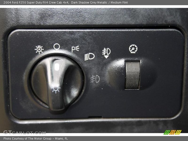 Dark Shadow Grey Metallic / Medium Flint 2004 Ford F250 Super Duty FX4 Crew Cab 4x4