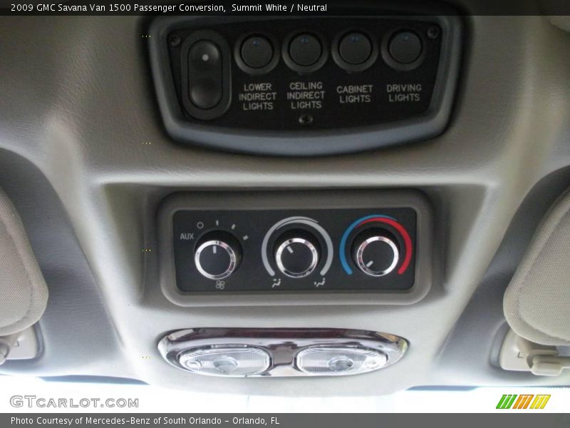Summit White / Neutral 2009 GMC Savana Van 1500 Passenger Conversion