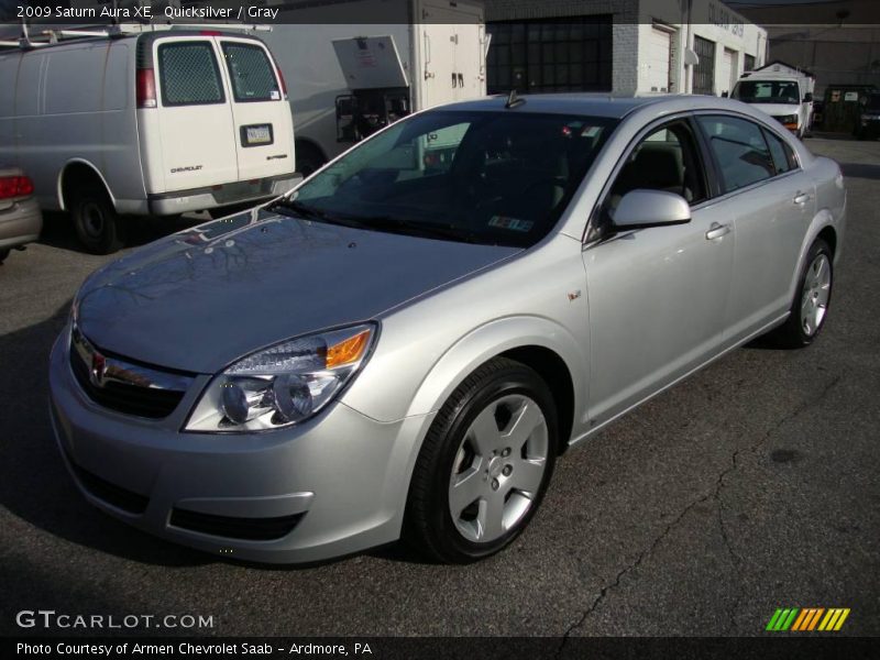 Quicksilver / Gray 2009 Saturn Aura XE