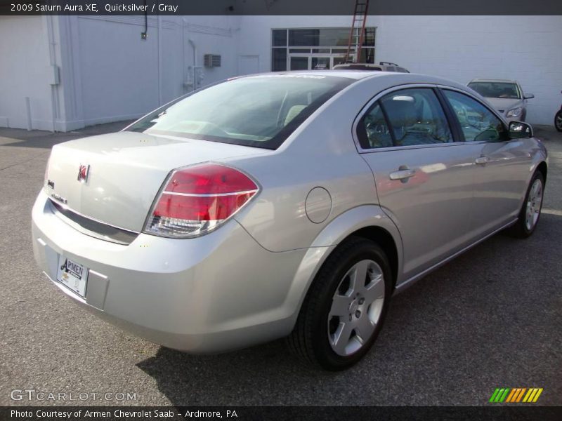 Quicksilver / Gray 2009 Saturn Aura XE