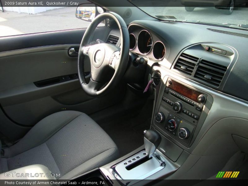 Quicksilver / Gray 2009 Saturn Aura XE
