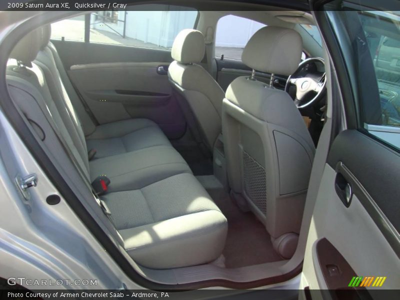 Quicksilver / Gray 2009 Saturn Aura XE