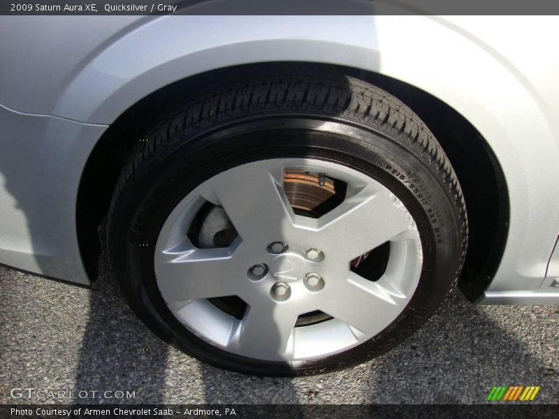 Quicksilver / Gray 2009 Saturn Aura XE