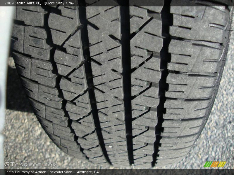 Quicksilver / Gray 2009 Saturn Aura XE