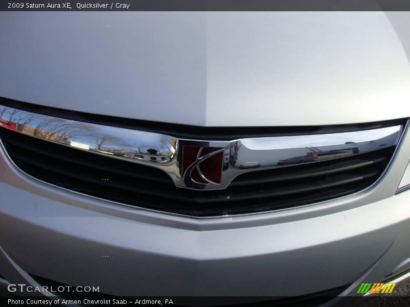 Quicksilver / Gray 2009 Saturn Aura XE