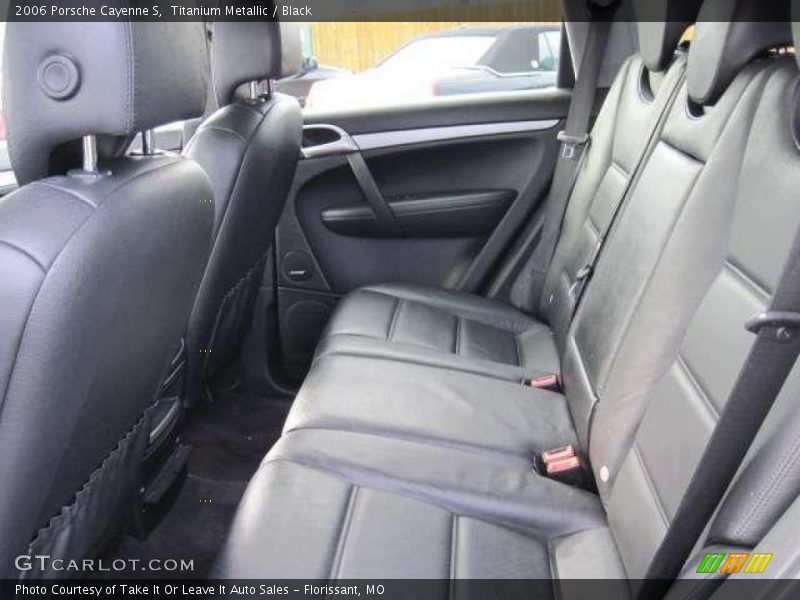 Titanium Metallic / Black 2006 Porsche Cayenne S