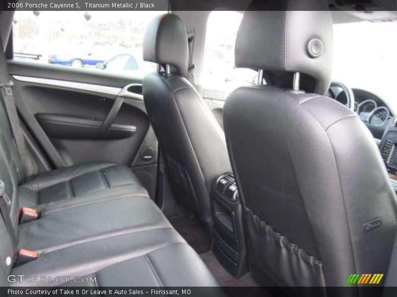 Titanium Metallic / Black 2006 Porsche Cayenne S