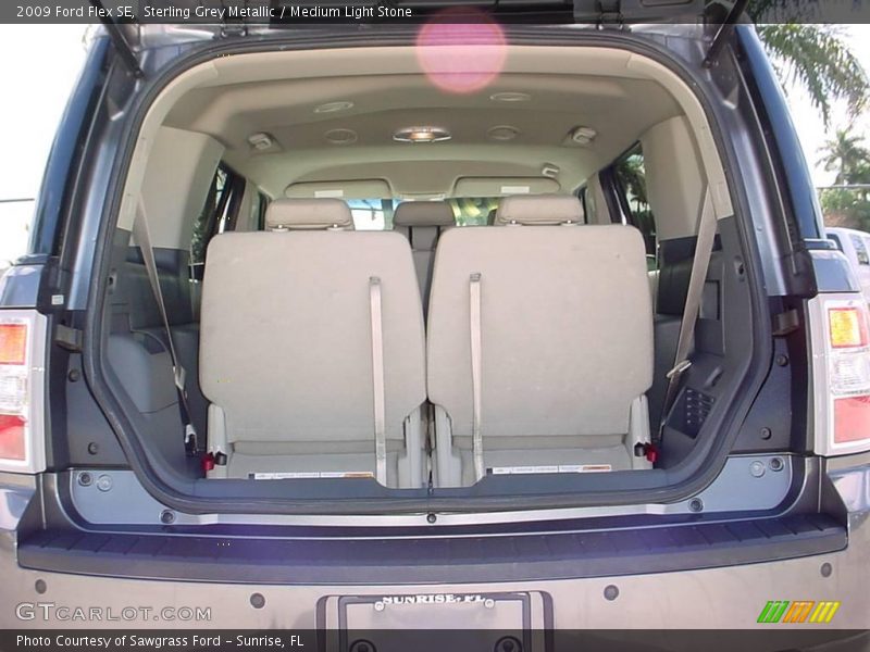 Sterling Grey Metallic / Medium Light Stone 2009 Ford Flex SE
