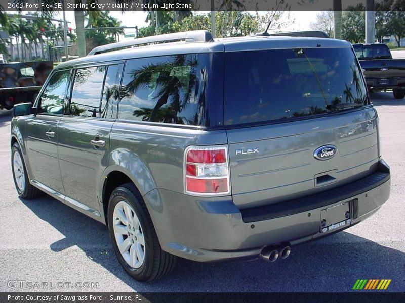 Sterling Grey Metallic / Medium Light Stone 2009 Ford Flex SE