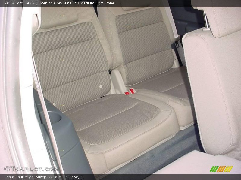 Sterling Grey Metallic / Medium Light Stone 2009 Ford Flex SE