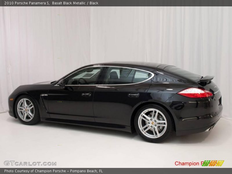 Basalt Black Metallic / Black 2010 Porsche Panamera S