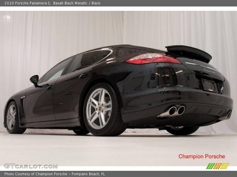 Basalt Black Metallic / Black 2010 Porsche Panamera S