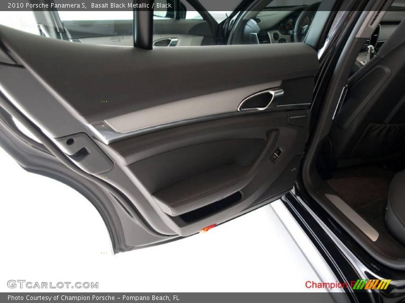 Basalt Black Metallic / Black 2010 Porsche Panamera S