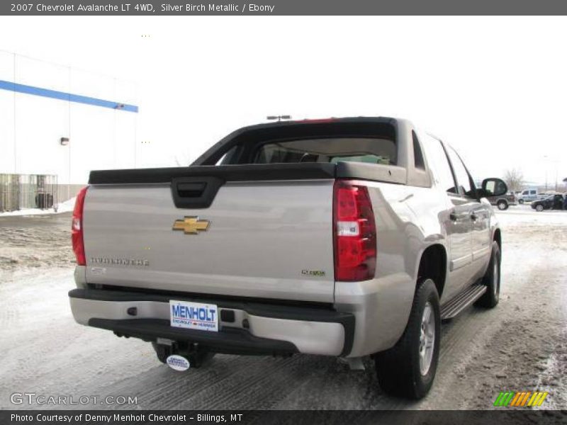 Silver Birch Metallic / Ebony 2007 Chevrolet Avalanche LT 4WD