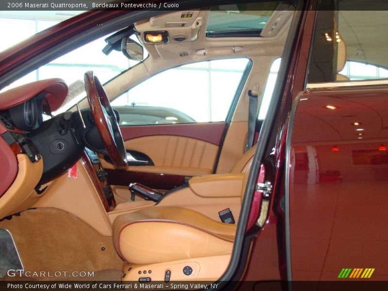 Bordeaux Pontevecchio / Cuoio 2006 Maserati Quattroporte