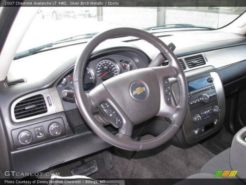 Silver Birch Metallic / Ebony 2007 Chevrolet Avalanche LT 4WD