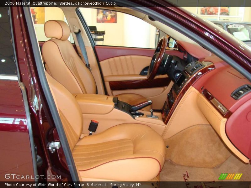 Bordeaux Pontevecchio / Cuoio 2006 Maserati Quattroporte