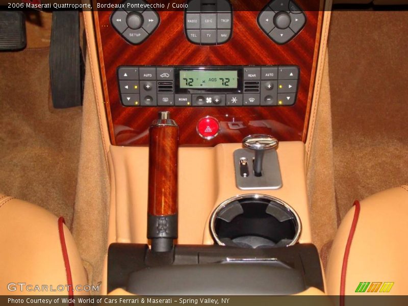 Bordeaux Pontevecchio / Cuoio 2006 Maserati Quattroporte