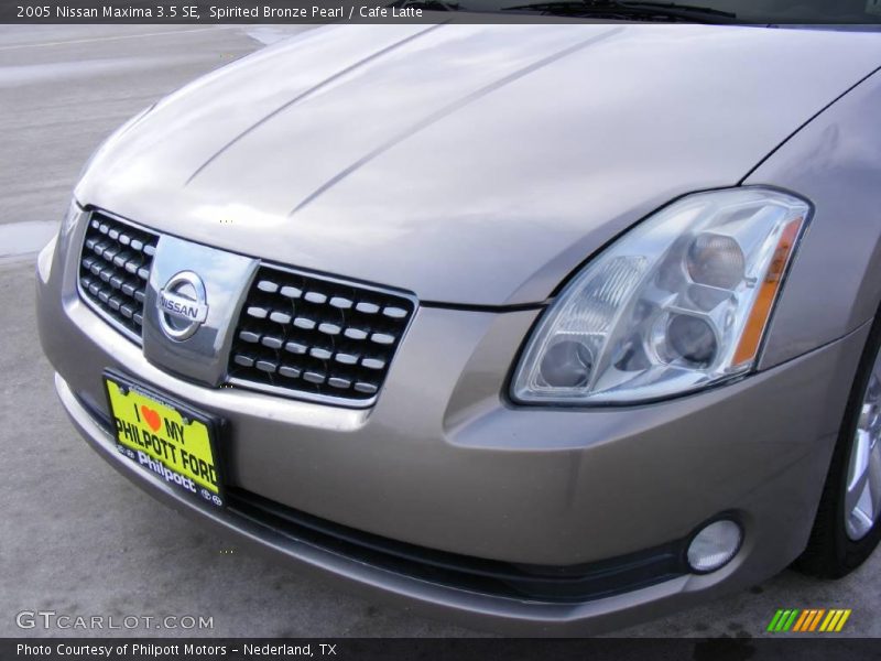 Spirited Bronze Pearl / Cafe Latte 2005 Nissan Maxima 3.5 SE