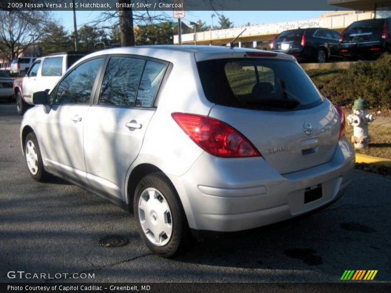 Brillant Silver / Charcoal 2009 Nissan Versa 1.8 S Hatchback