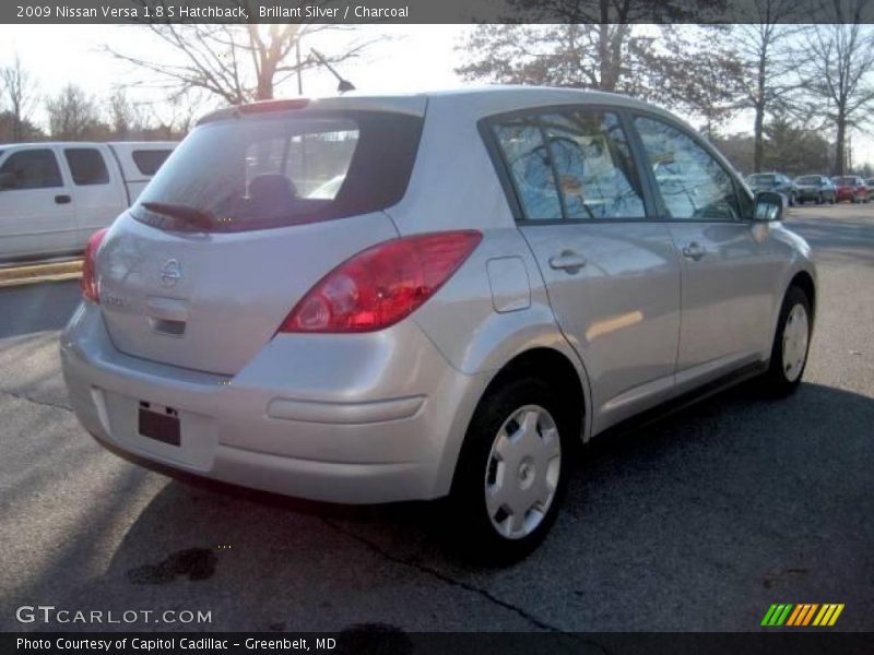 Brillant Silver / Charcoal 2009 Nissan Versa 1.8 S Hatchback