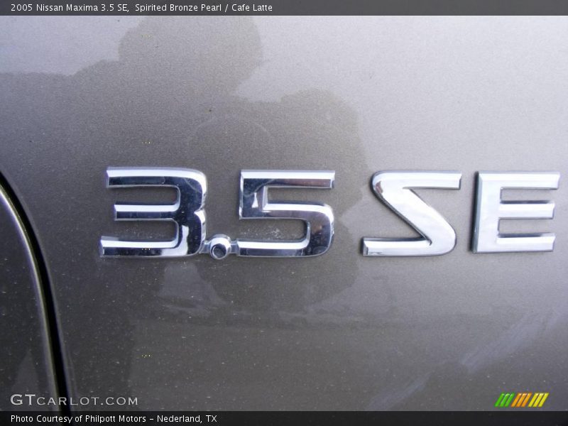 Spirited Bronze Pearl / Cafe Latte 2005 Nissan Maxima 3.5 SE